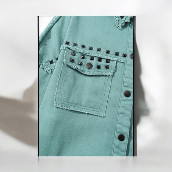 Green Frayed Trim Vintage Rivet Denim Jacket NWT - Picture 7 of 10